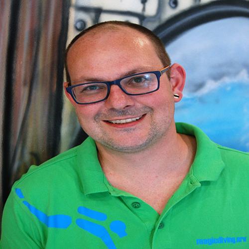 Johannes — Tauchlehrer